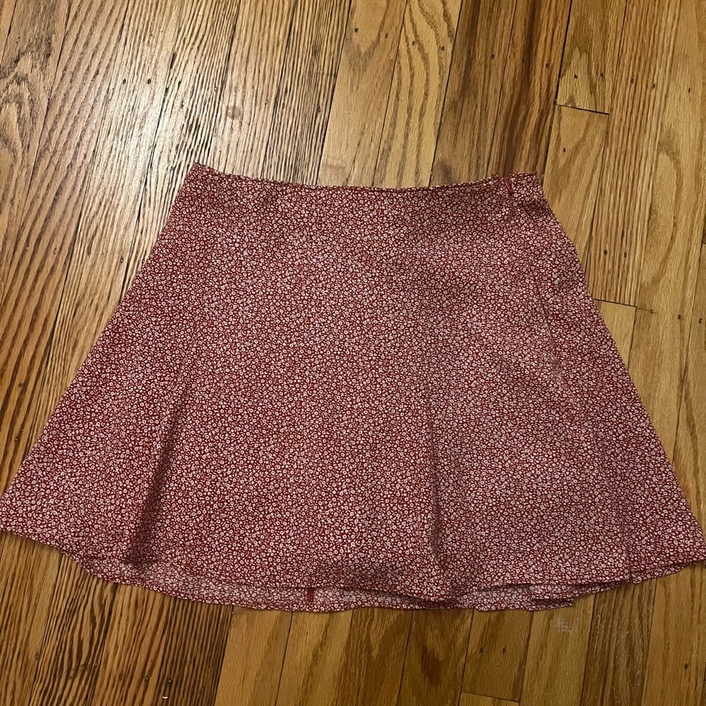 Red Abercrombie skort
